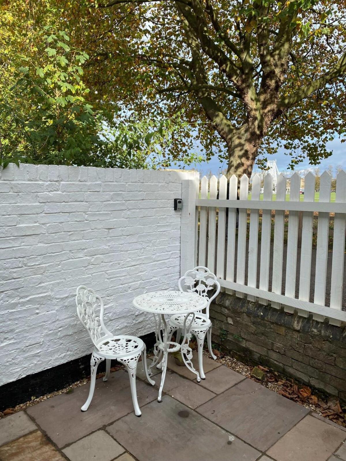 Quaint 2 Bed Cottage In The Heart Of Cambridge Экстерьер фото